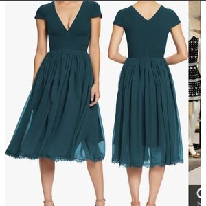 Dress the Population Pine size Large